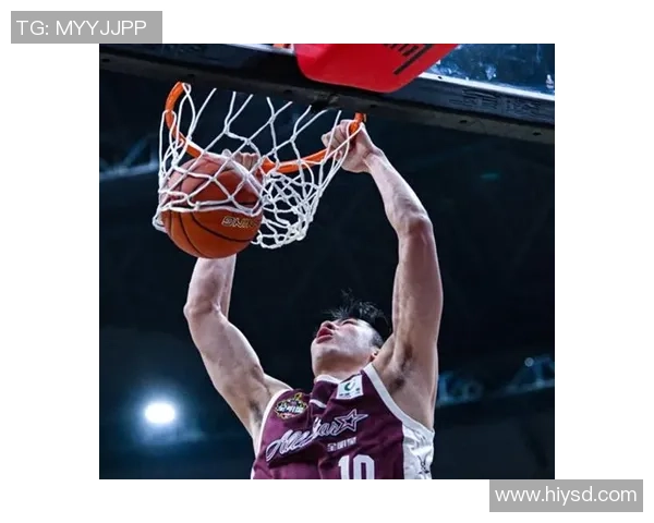 邹雨宸的篮球之路：从青涩少年到职业球员的成长历程与奋斗故事